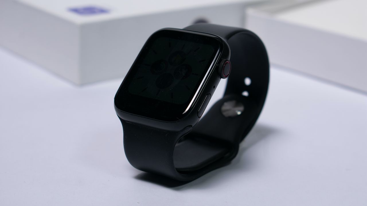 Smart Wearable Devices Reveal Physiological Responses to COVID-19 Vaccine