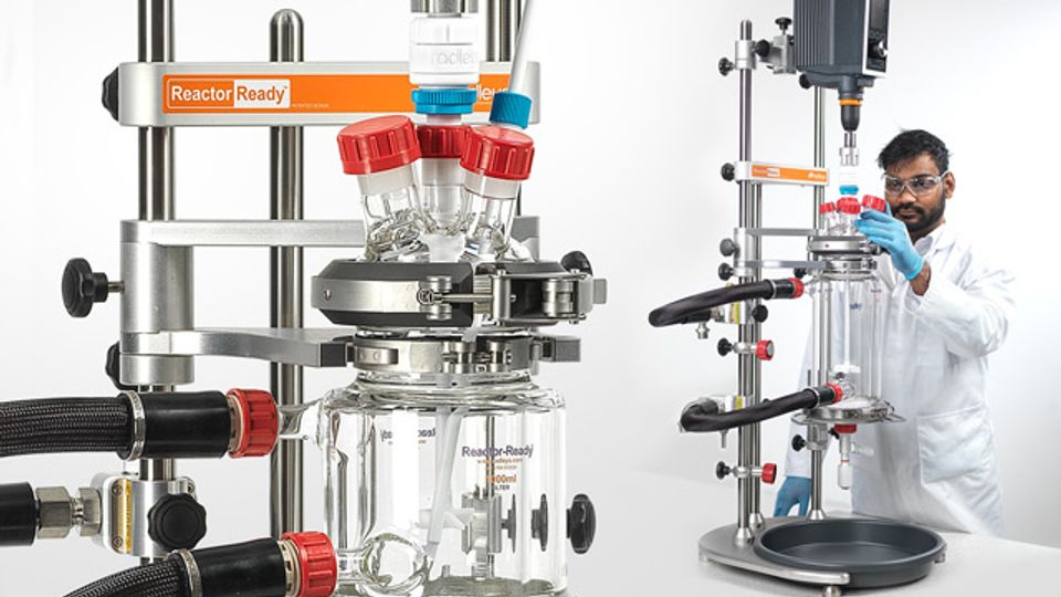 Reactor-Ready Filter Lab Reactor for Synthesis and Filtration in One Compact System content piece image