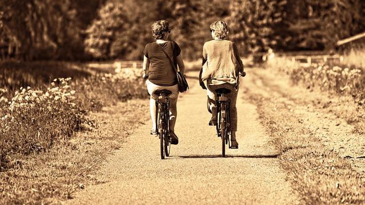 Moderate Exercise Can Help To Combat Lasting Immune Impairment in Breast Cancer Survivors