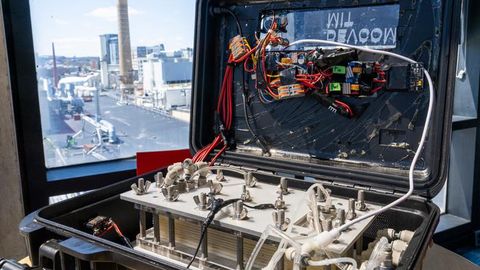 Portable Desalination Unit Delivers Drinking Water From Seawater With No Fuss