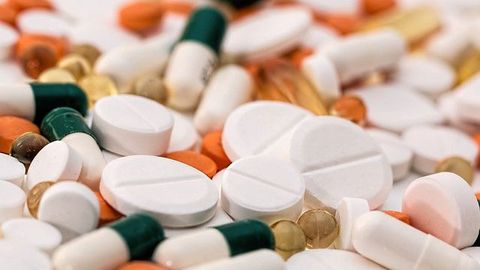 Antibiotic Use in Over 60s Increases Risk of IBD Antibiotic Use in Over 60s Increases Risk of IBD