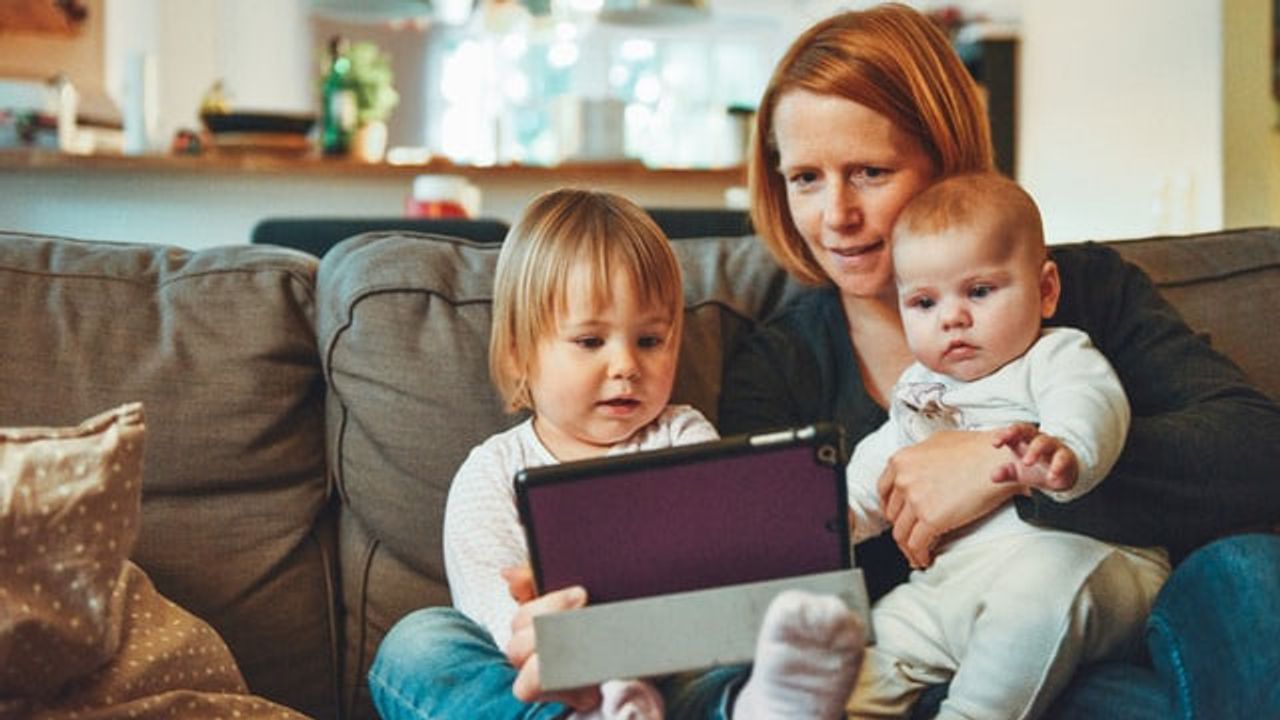 How Can Babies' Learning Help Teach AI?