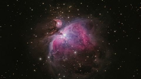 Cosmological Thinking Leads to New Theory on Brain Connections