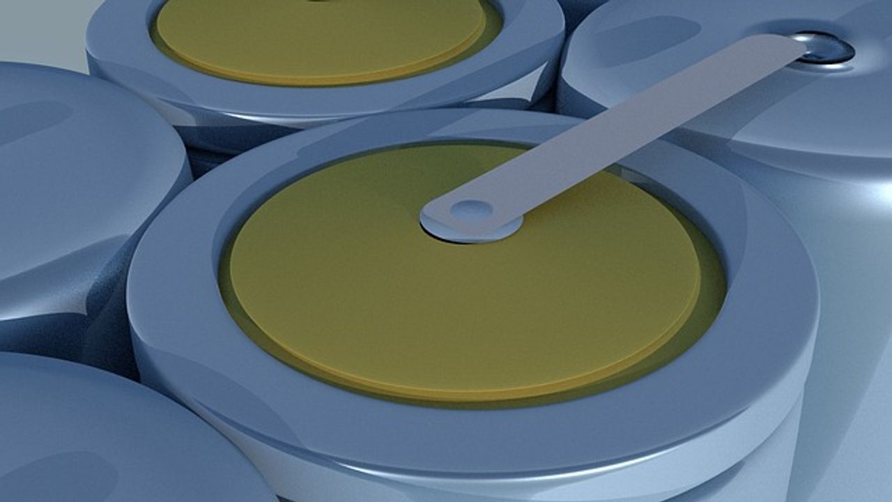 Watching Battery Recharging at the Molecular Level Could Help To Reduce Failures
