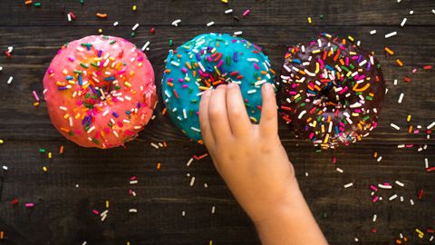 Delayed Gratification: Comparing How US and Japanese Kids Cope With Waiting