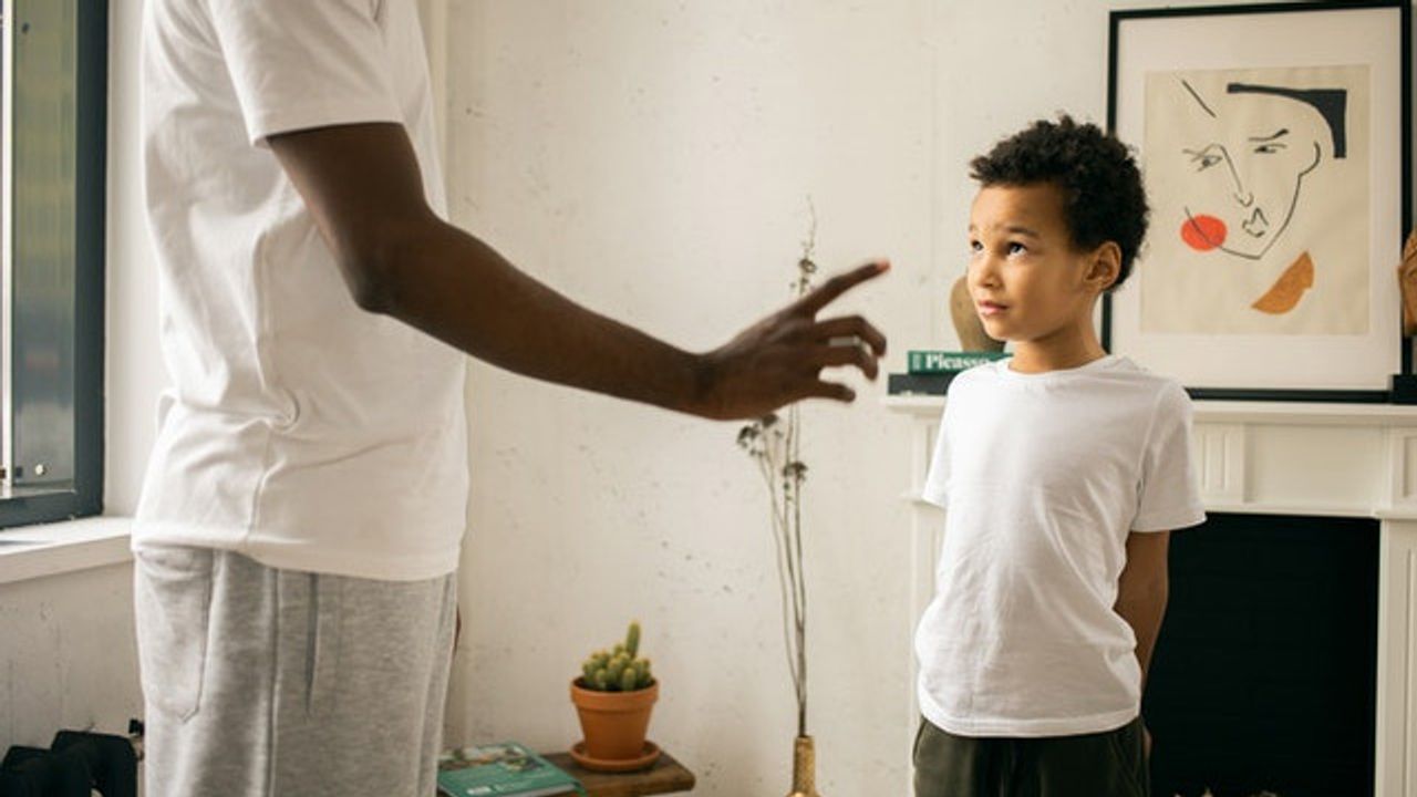 Autistic Kids' Brains May Not Always "See" Body Language
