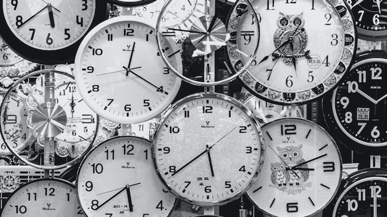 Study Examines "Disintegration" of Time During COVID-19 Pandemic