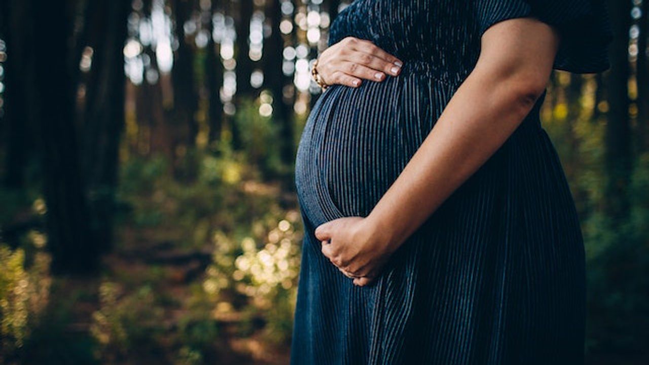 No Link Between COVID-19 Vaccination During Pregnancy and Higher Risk of Preterm Birth or Stillbirth