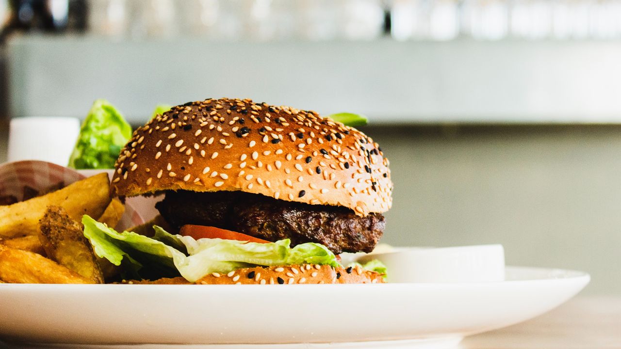 Our Urge To Eat Fatty Foods Is Caused by a Gut-Brain Signal