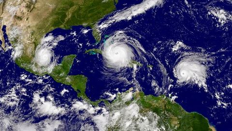 Artificially Cooling Oceans To Weaken Hurricanes Would Be Futile