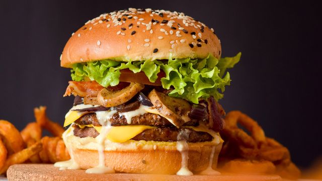 How Chronic Stress Can Drive Junk Food Consumption