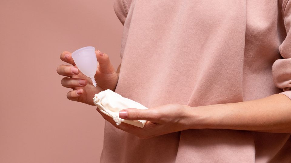 Why are menstrual cups becoming more popular?