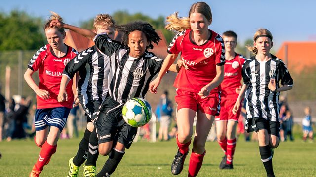 Children Who Grow Up Playing Sports Have Better Long Term Mental Health