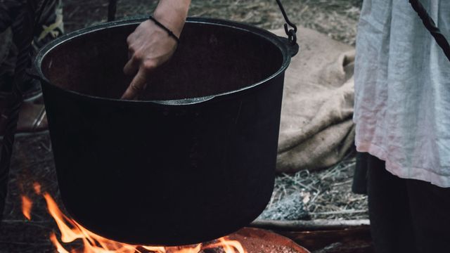 Ancient Cooking Pots Tell Us What the People of Neolithic China Really ...