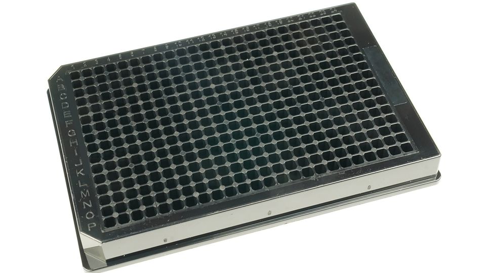  Ultra Optically Clear assay plates.