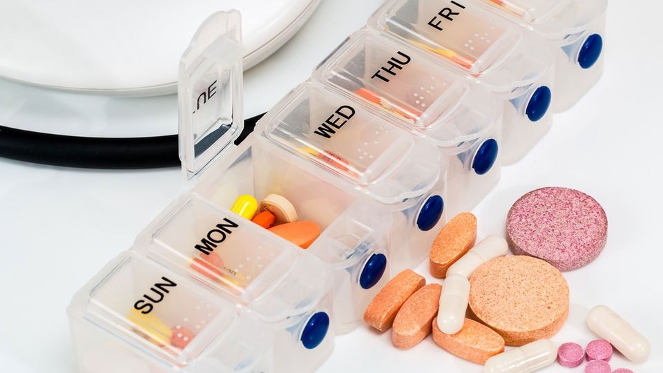 Weekly vitamin/medication pot organized by days.