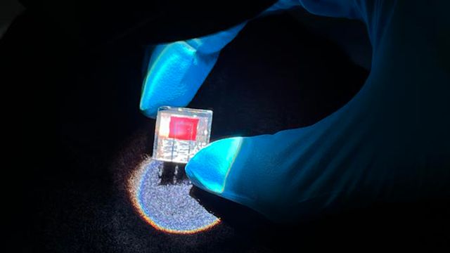 Record-Breaking Tandem Solar Cell Achieves 25.7% Efficiency ...
