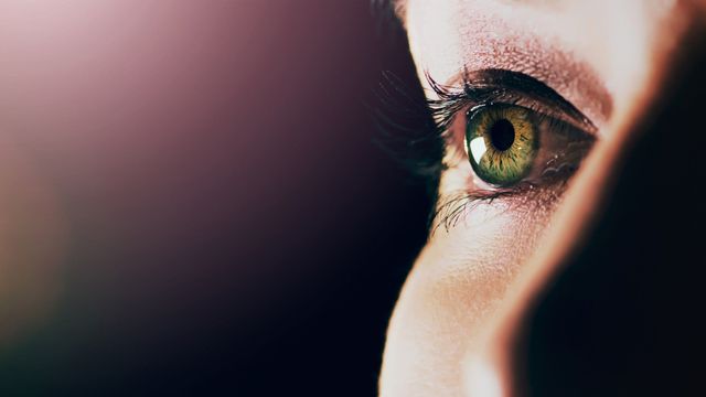 A Stem Cell Therapy Resembling a Contact Lens Hopes To Cure Blindness