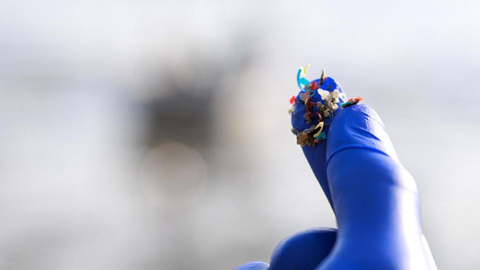 Analyzing Microplastics in Suspended Solids With TG-GC/MS