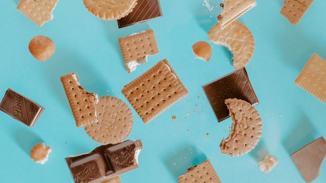 Young Adults More Likely to Overeat on a Diet High in Ultra-Processed Foods