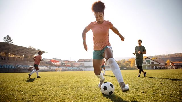 FC Barcelona Study Finds Menstrual-Phase Injuries Heal More Slowly