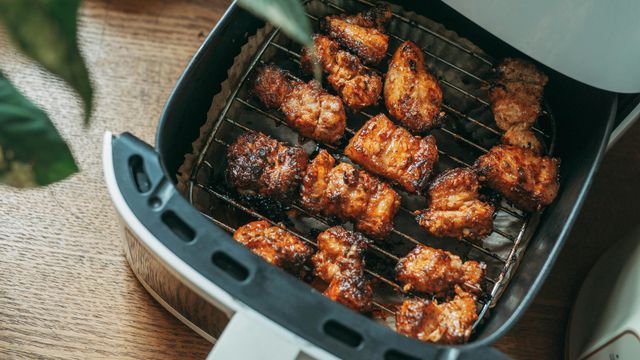 Air Frying Fatty Food Is Better for Indoor Air Quality Than Alternatives