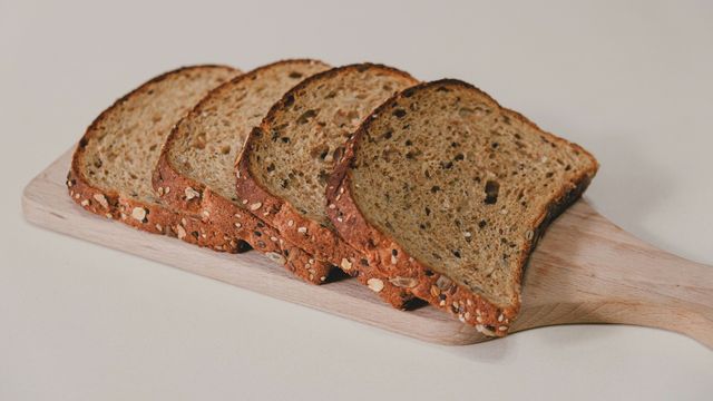 Prioritizing High-Quality Carbs Could Help Prevent Dementia