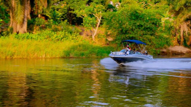 Peatland Lakes in the Congo Basin Are Releasing Ancient Buried Carbon