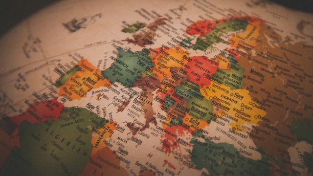 Europe's Late Neanderthals Descended From a Single Population