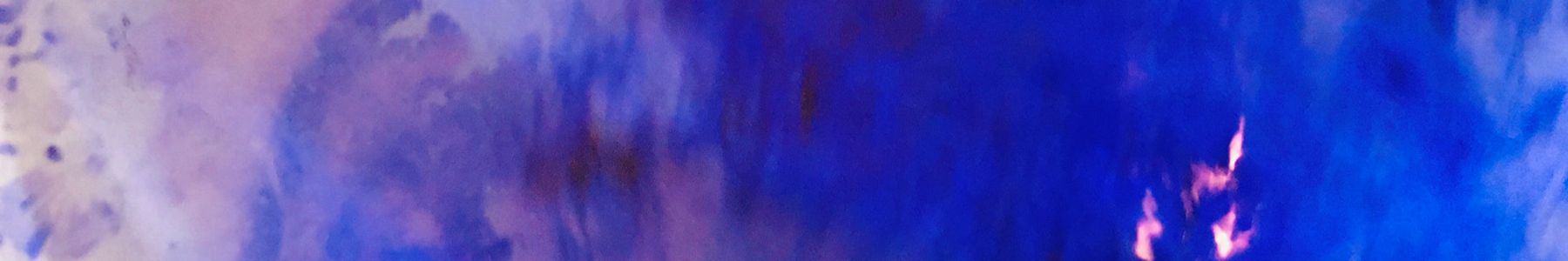 Abstract blue and purple illustration representing chromatography resin design for viral capsid enrichment. 