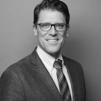 Headshot image of Mark Wetzel.