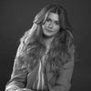 Black and white headshot of Veronica DeFelice.