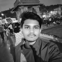 Head shot of Jay Kakade
