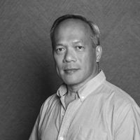 Head shot of Ying Tam