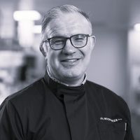 A picture of Mark Lewis, PhD