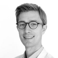 Headshot of Dr. Arnout Bruggeman in grayscale.