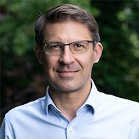 A picture of Dr. Mark Kotter